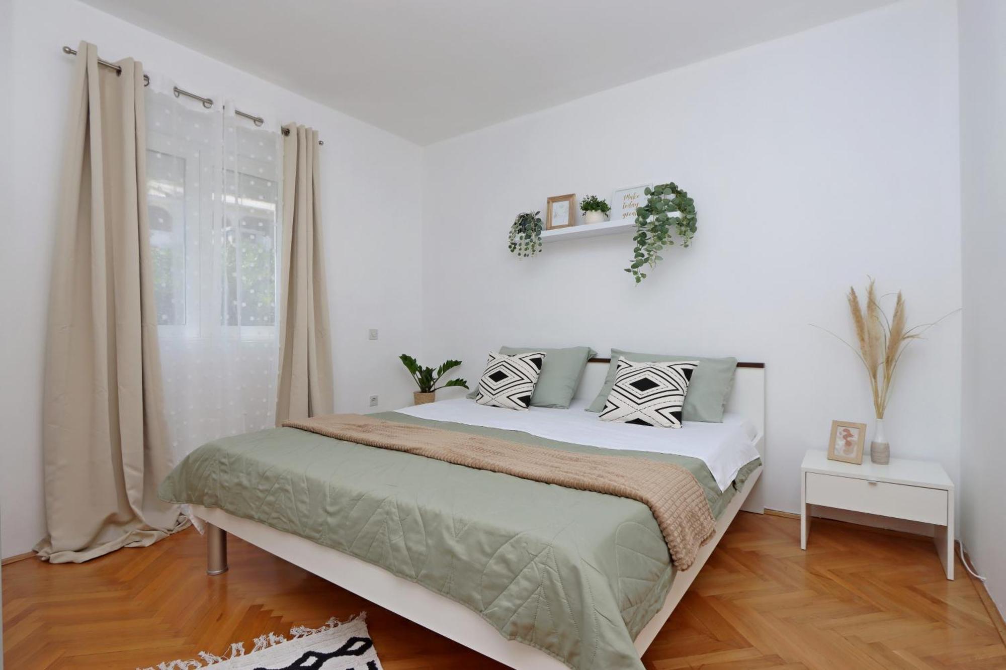 Seaside Apartments With A Swimming Pool Pag - 6412 Pag Town Zewnętrze zdjęcie